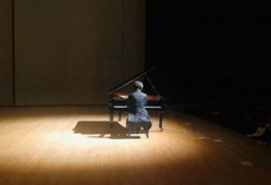 母与子背景音乐视频,唤醒心灵深处温馨回忆