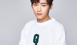 邢昭林减肥前照片,从减肥前照片看他的健身成果