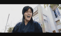 金馆长遇本人表情包,笑料横生再现经典瞬间